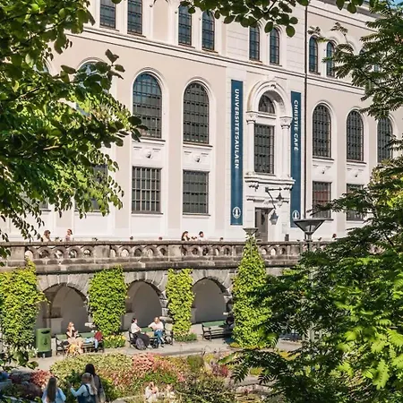 Dinbnb I Historical Building I 50m To Museum Appartement *