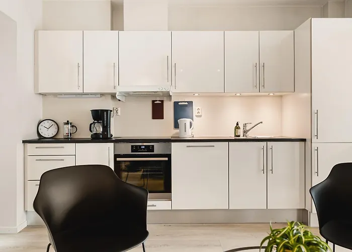Dinbnb I Historical Building I 50m To Museum Appartamento Bergen